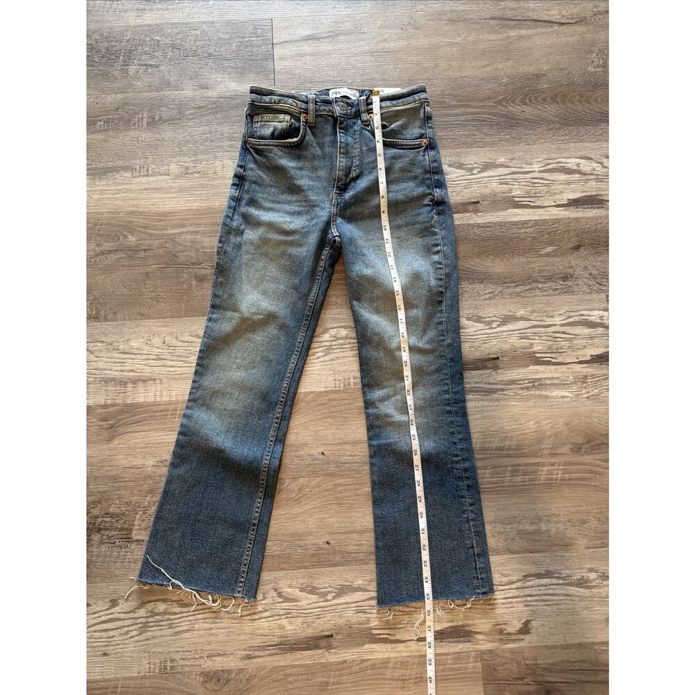 NWT ZARA WOMAN'S MID-RISE CROPPED FLARED TRF JEANS Denim Size 2 Or 34